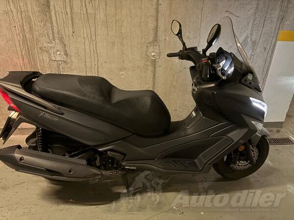 Kymco - Xtown
