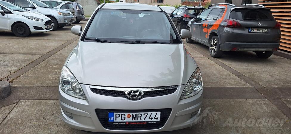 Hyundai - i30 - 1.6 Jadranauto