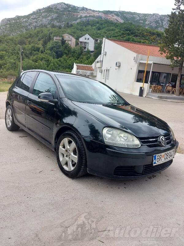 Volkswagen - Golf 5 - 1.9 TDI