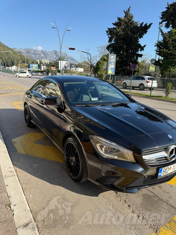 Mercedes Benz - CLA 200 - 1.6