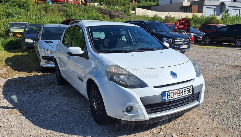 Renault - Clio - III