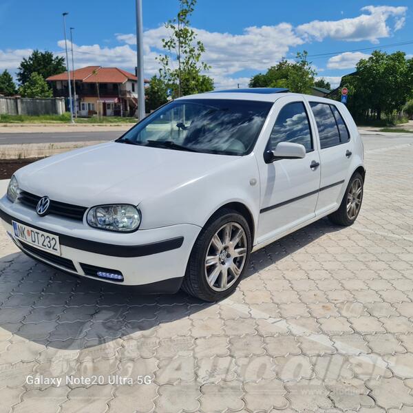 Volkswagen - Golf 4 - 1900