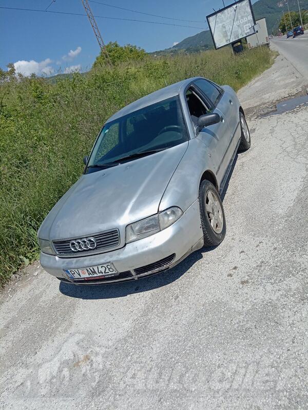 Audi - A4 - 1.9