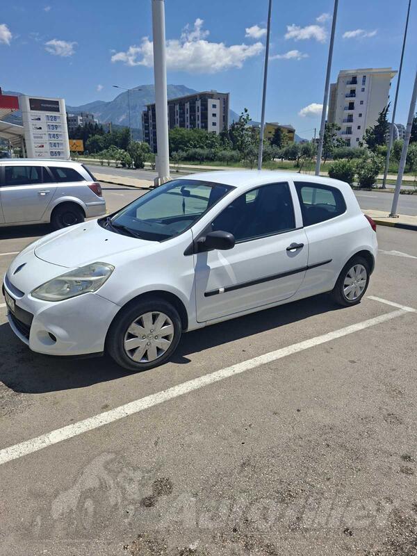 Renault - Clio - 1.5 dci
