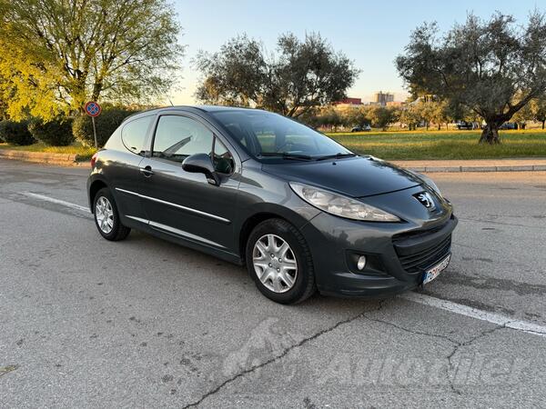Peugeot - 207 - 1.4 HDI