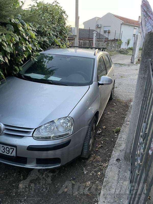 Volkswagen - Golf 5