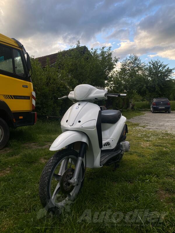 Piaggio - liberty