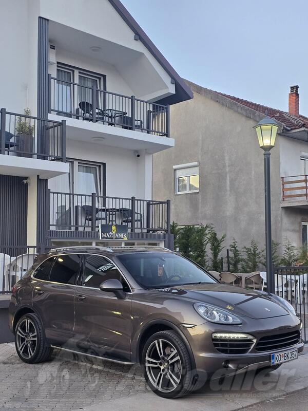 Porsche - Cayenne - 3.0