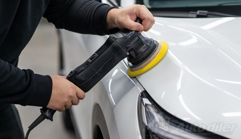 Poliranje automobila - Autokozmetičarske usluge