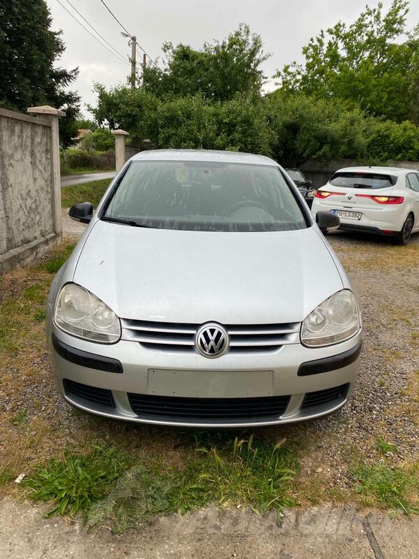 Volkswagen - Golf 5 - 1.9 TDI