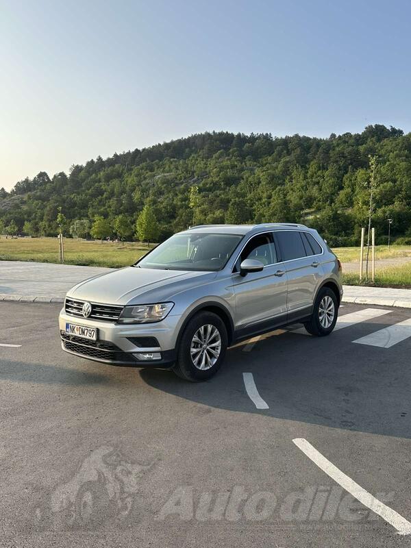 Volkswagen - Tiguan - 2,0tdi