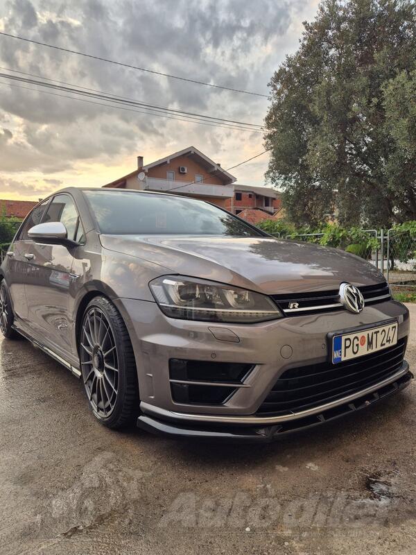 Volkswagen - Golf 7 - R