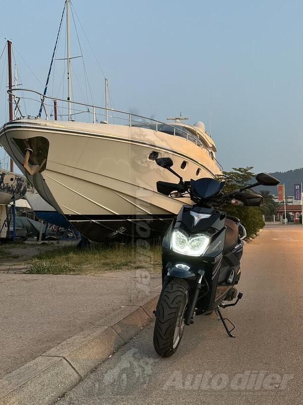 Super Soco - Aktive 150