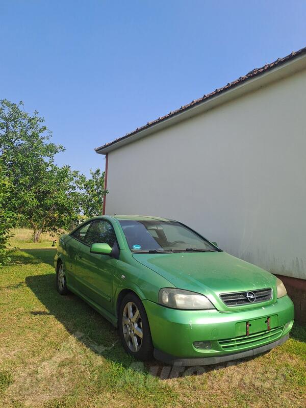 U djelovima Opel - Astra 1.8