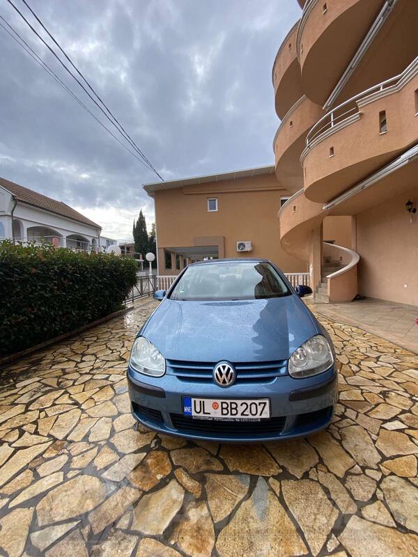 Volkswagen - Golf 5 - 1.9tdi