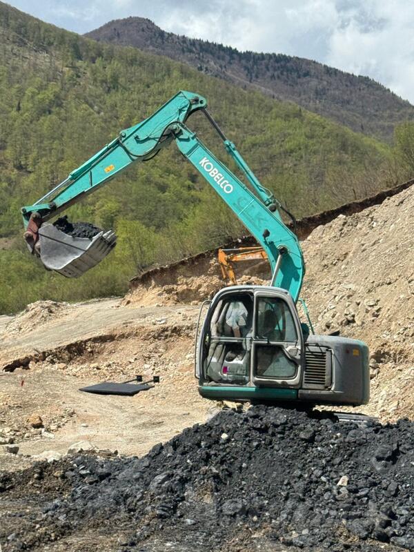 Kobelco - SK135SRLC