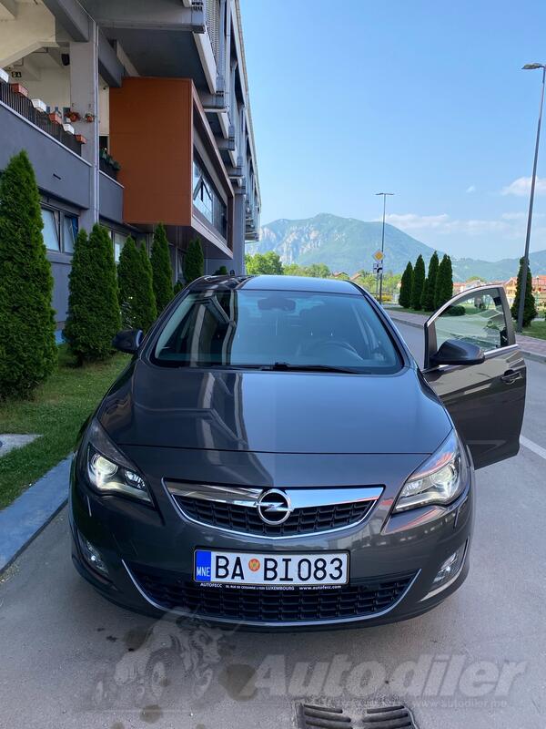 Opel - Astra - 2.0 CDTI