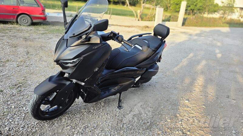 Yamaha - X MAX 300 - IRON MAX