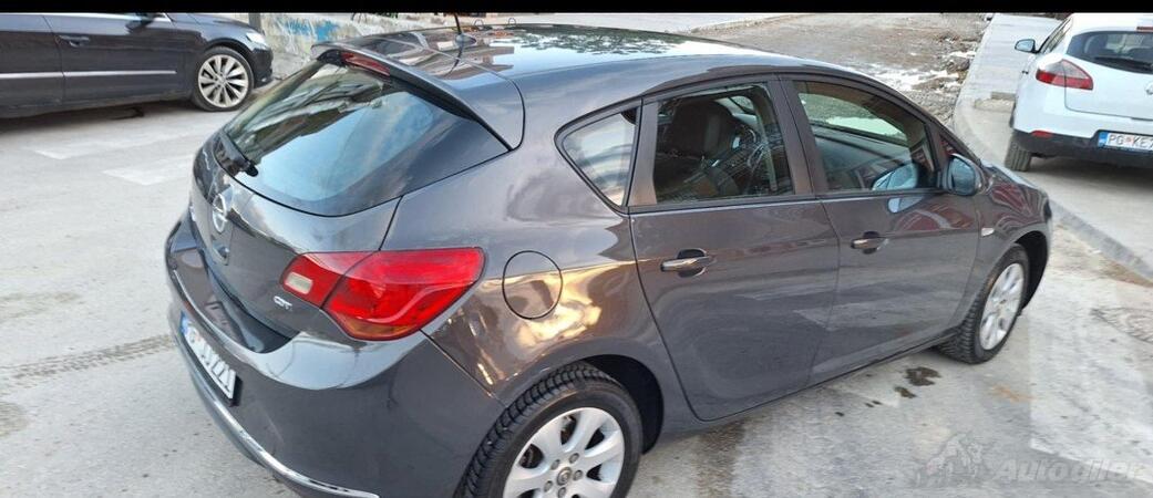 Opel - Astra - 1.5 dci