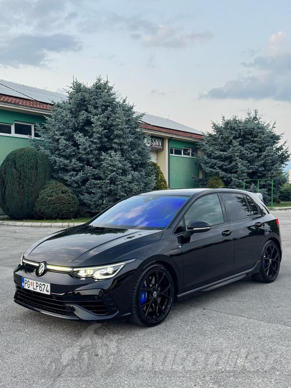 Volkswagen - Golf 8 - GOLF 8R