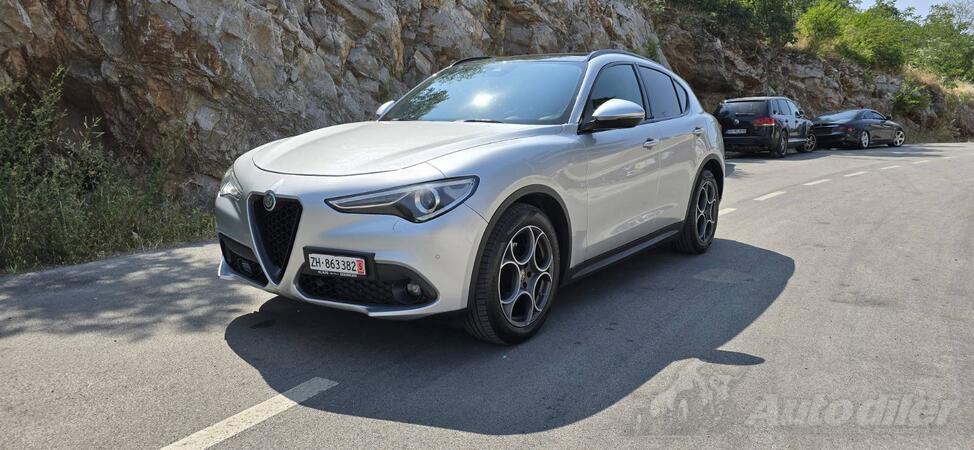 Alfa Romeo - Stelvio - 2.2D Q4 Veloce