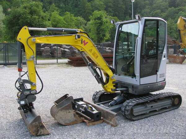 Wacker - Mini bager Neuson Wacker EZ26 sa 2 kašike + NOVI čekič