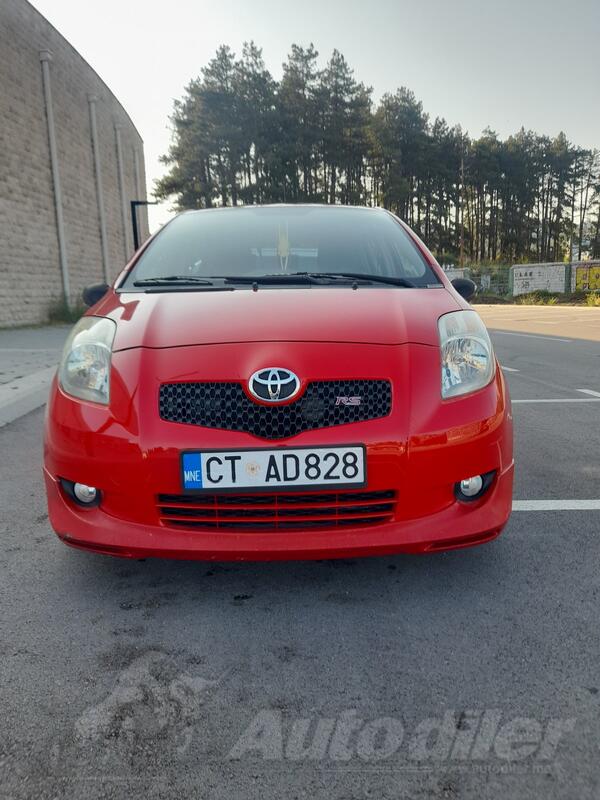 Toyota - Yaris