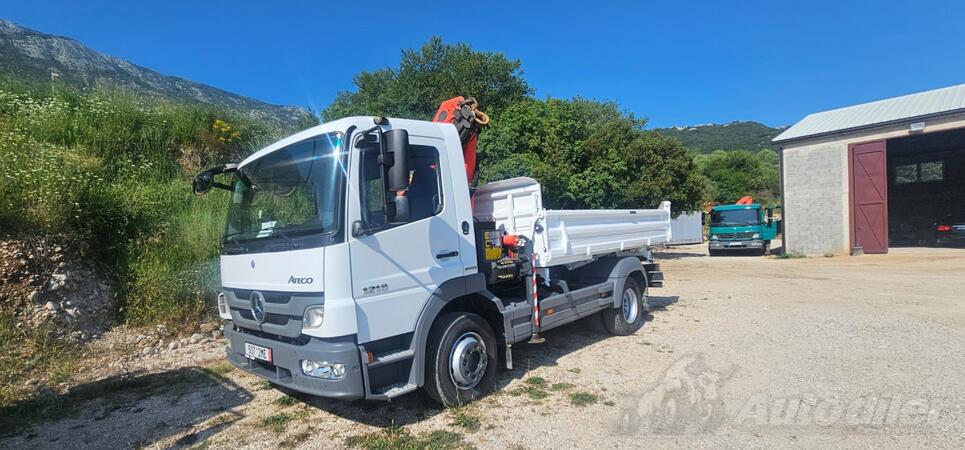 Mercedes Benz - 12 18