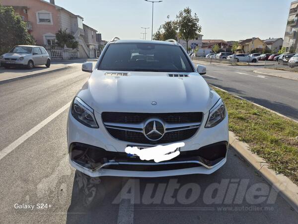Mercedes Benz - GLE 350 - 350 D 4 MATIK