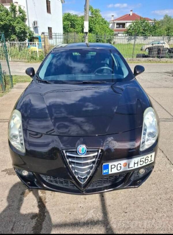 Alfa Romeo - Giulietta - 2.0JTDM