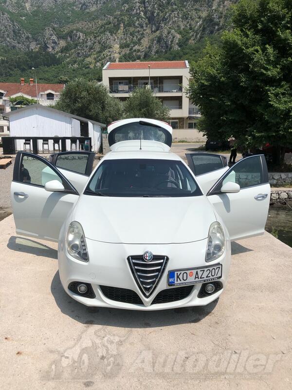 Alfa Romeo - Giulietta - 1.6 jtdm