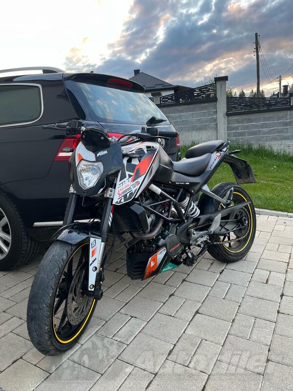 KTM - Duke 125