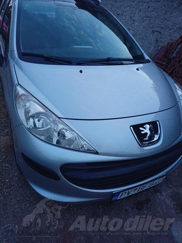 Peugeot - 207 - 1,4