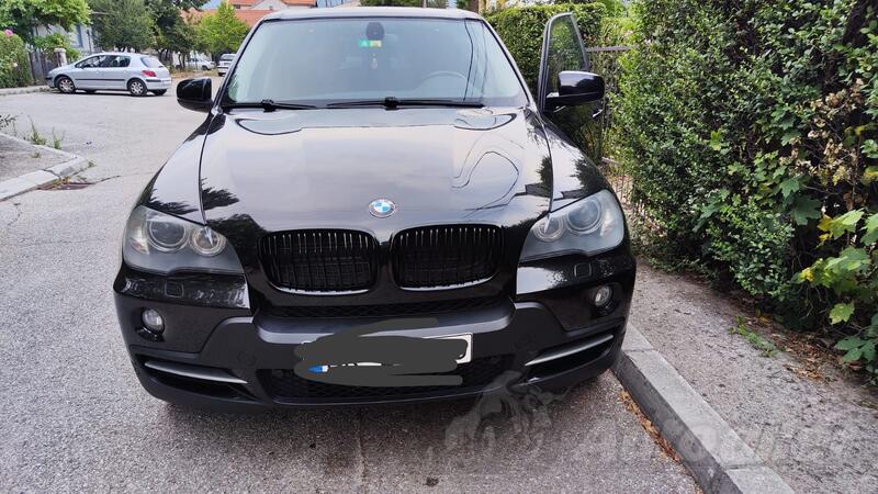BMW - X5