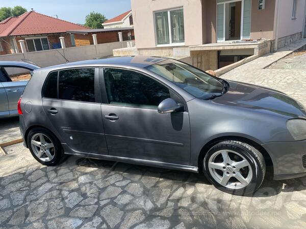U djelovima Volkswagen - Golf 5 1.9 TDI. GTI