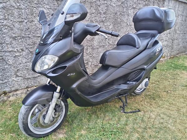 Piaggio - x9 evolution