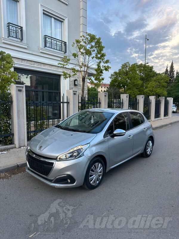 Peugeot - 208 - 1.6 HDI