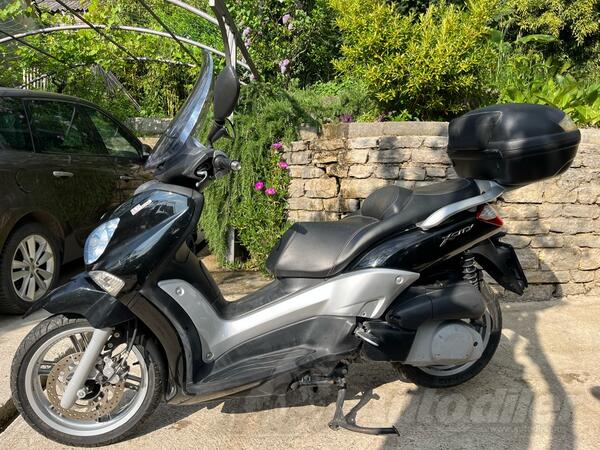 Yamaha - X-CITY 250