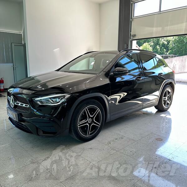 Mercedes Benz - GLA 200 - AMG-Line