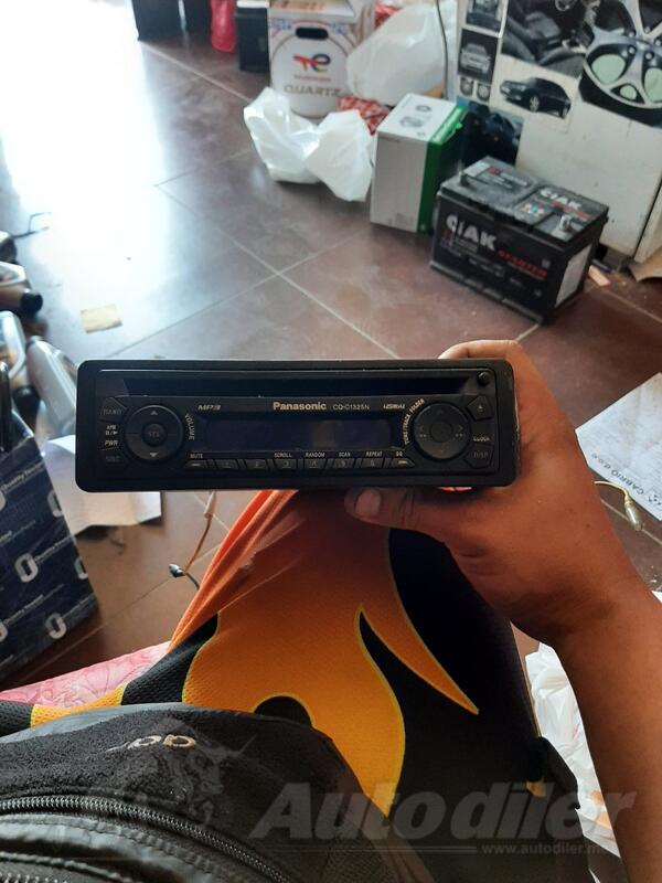 CD / DVD / MC / Radio player
