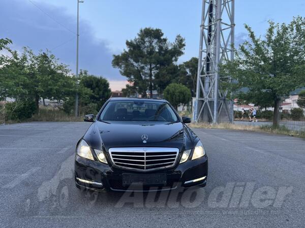 Mercedes Benz - E 220 - 2.2 cdi Avantgarde