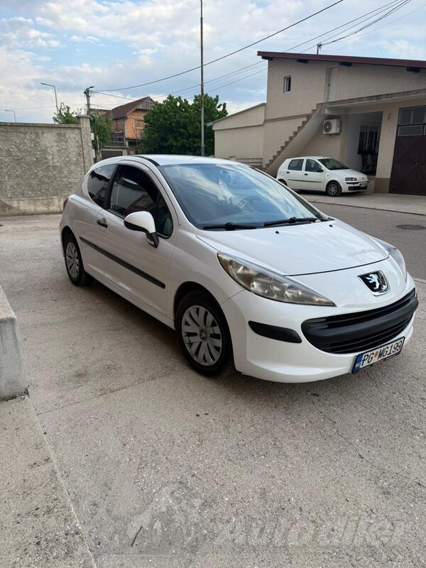 Peugeot - 207 - 1.4 hdi