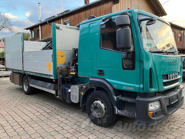 Iveco - 120E25