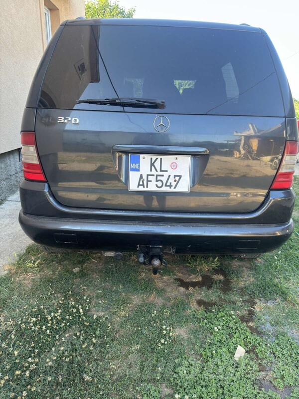 Mercedes Benz - 320 - ML320