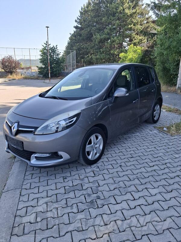 Renault - Scenic - 1.5DCI
