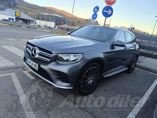 Mercedes Benz - 250 - 2.5 amg line