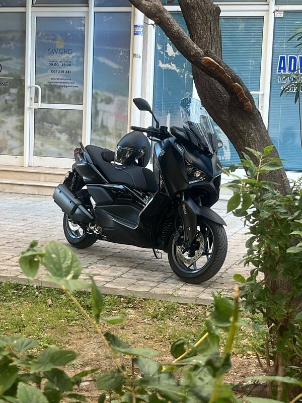Yamaha - X-max tech