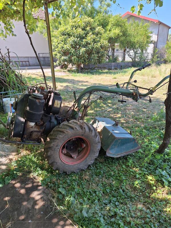 Lombardini - motokultivator green