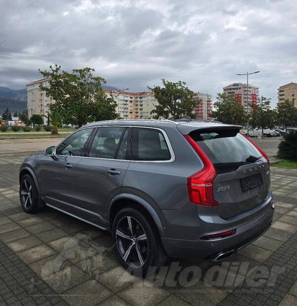Volvo - XC 90 - 2.0