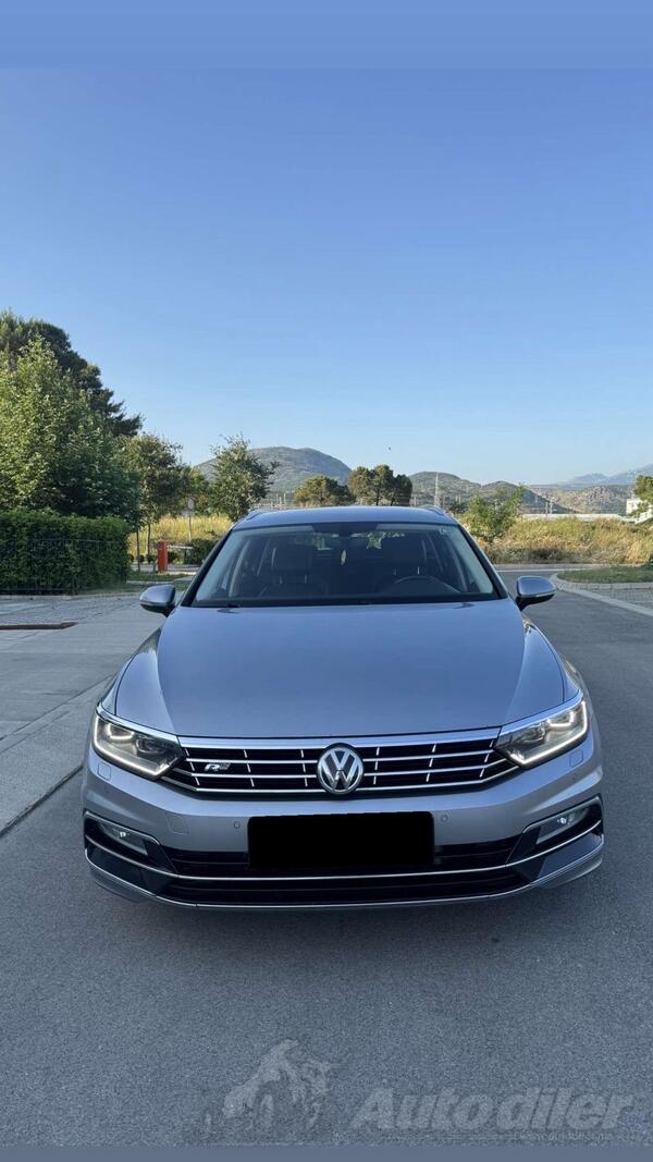 Volkswagen - Passat - 2.0 R LINE